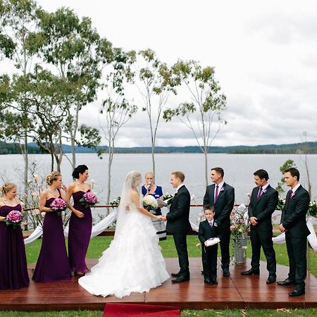 Tinaroo Lake Resort Exterior photo