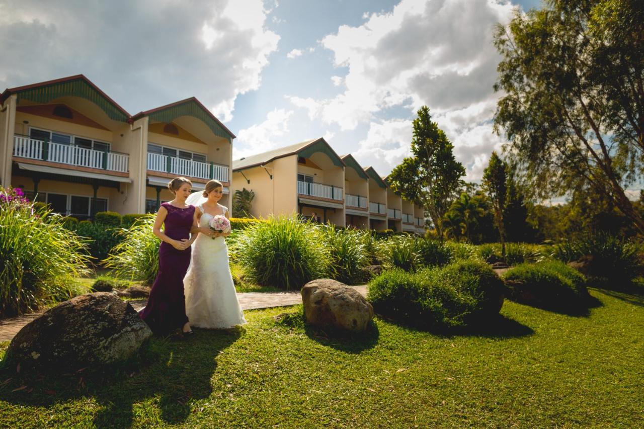 Tinaroo Lake Resort Exterior photo