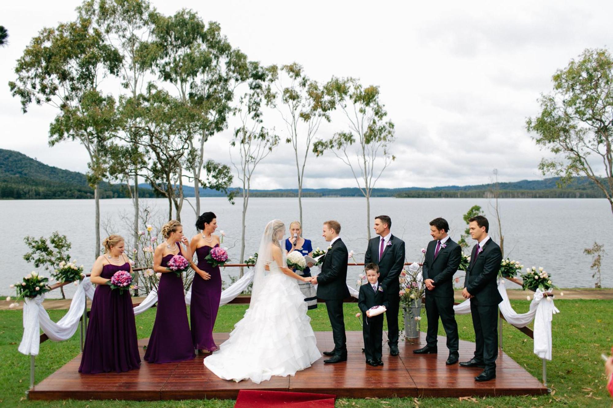 Tinaroo Lake Resort Exterior photo